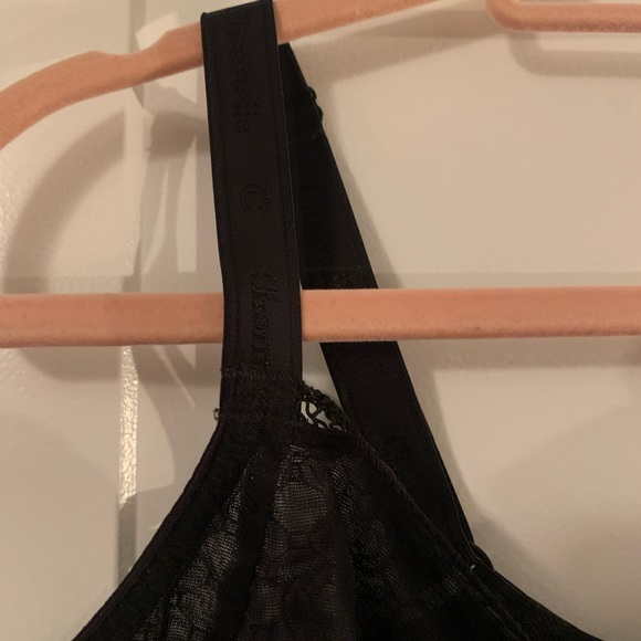 Brand new Chantelle black lace bra - Picture 2 of 6